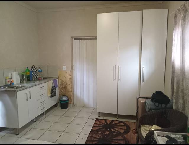 1 BEDROOM APARTMENT TO LET IN COSMO CITY